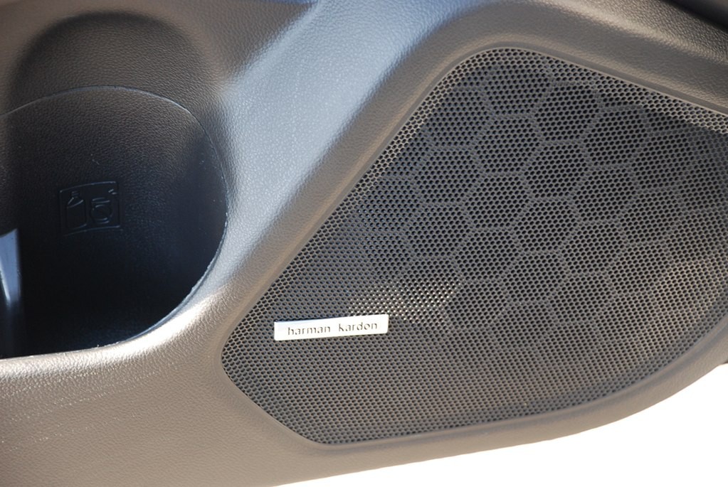 2019 Subaru Legacy Image 10