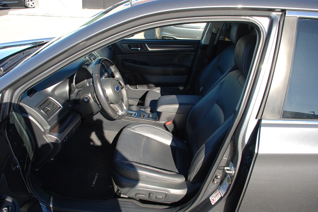 2019 Subaru Legacy Image 11