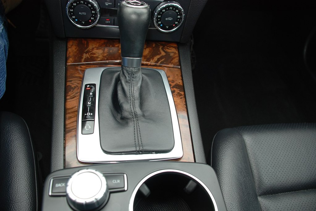 2012 Mercedes-Benz C-Class Image 18