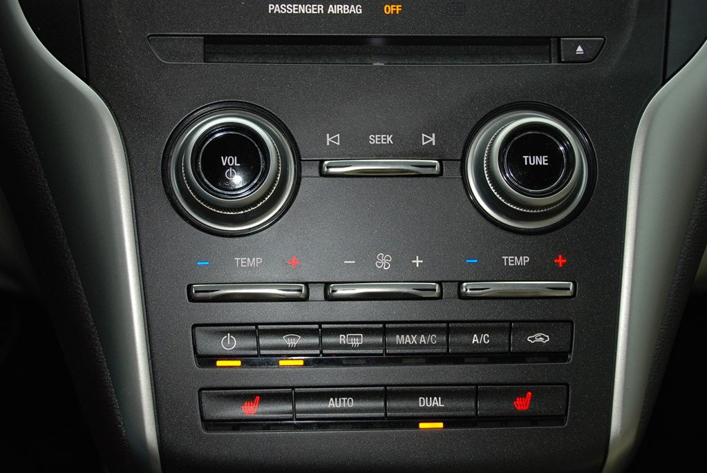 2015 Lincoln MKC Image 14