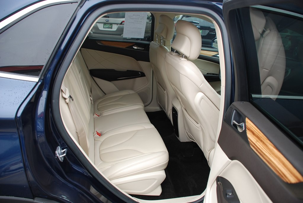 2015 Lincoln MKC Image 18