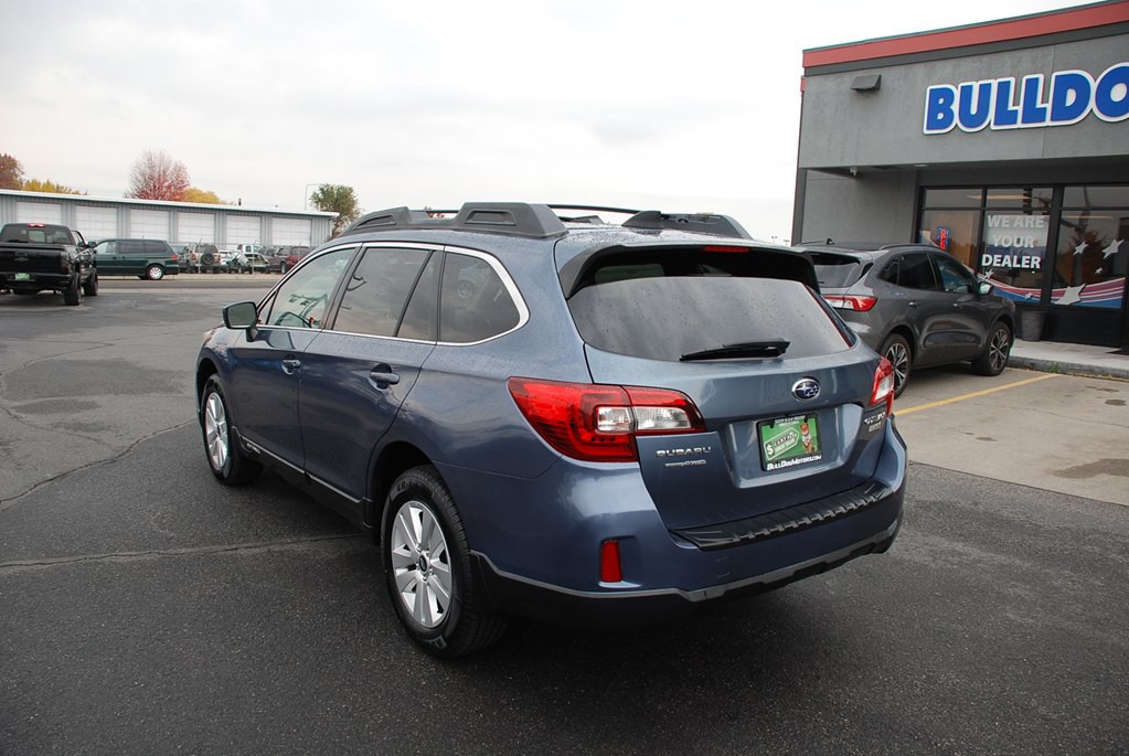 2016 Subaru Outback Image 3