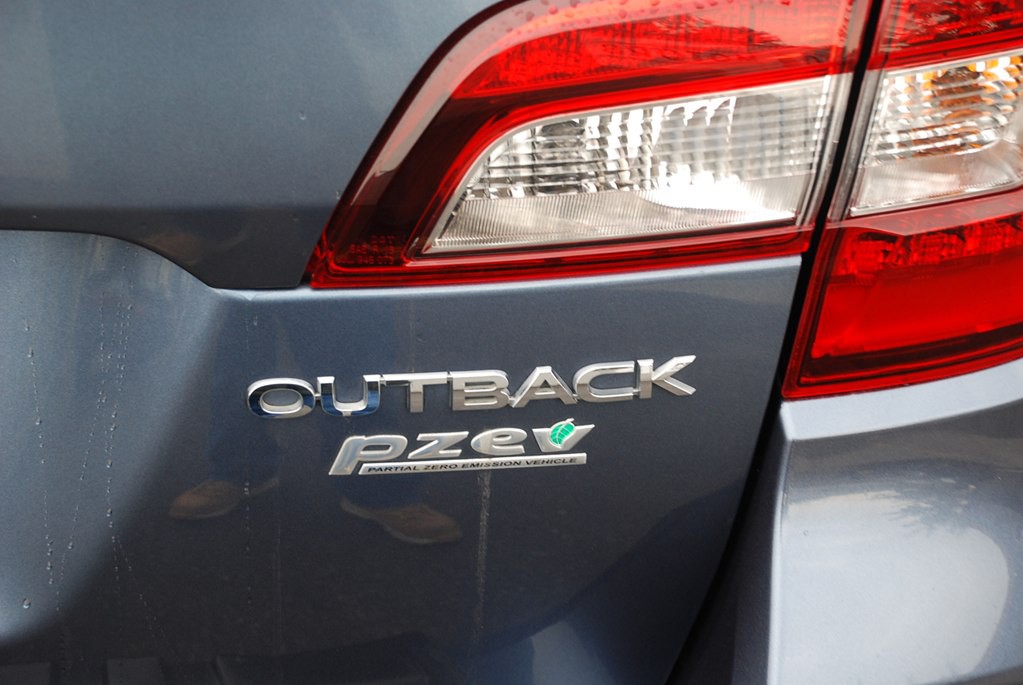 2016 Subaru Outback Image 20