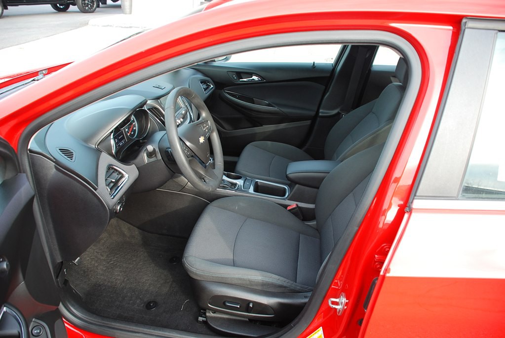 2018 Chevrolet Cruze Image 10