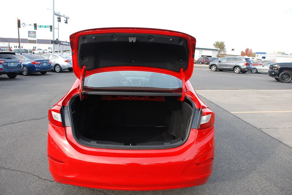 2018 Chevrolet Cruze Image 18