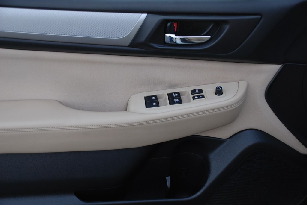 2017 Subaru Outback Image 9