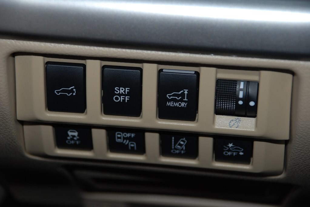 2017 Subaru Outback Image 12