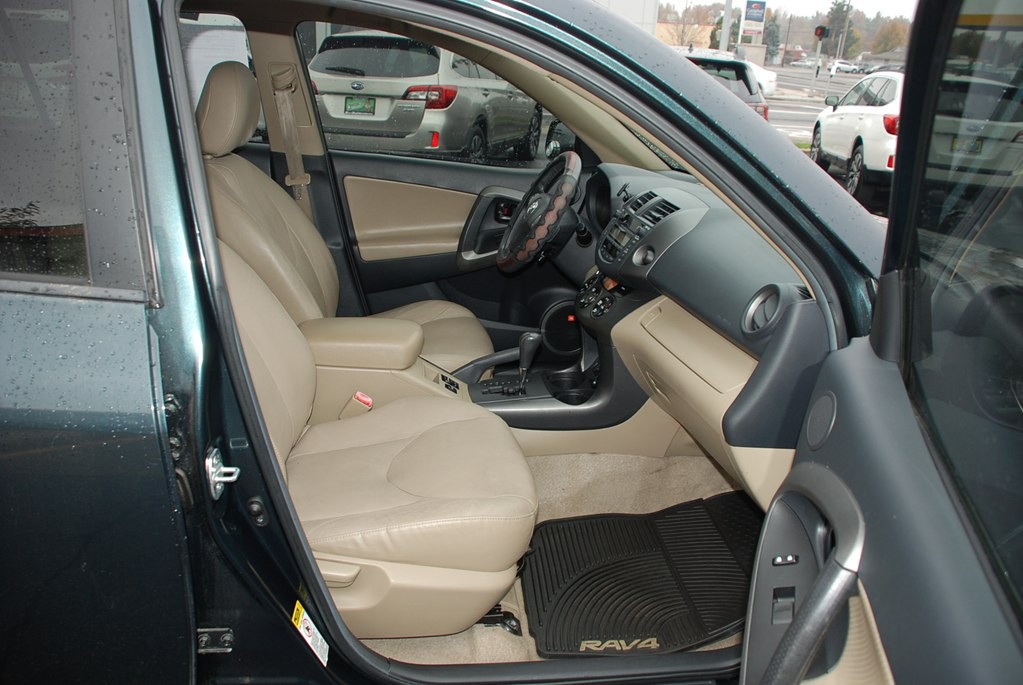 2009 Toyota Rav4 Image 24