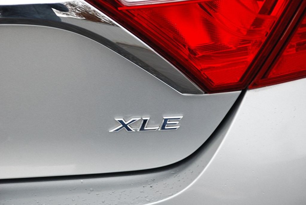 2015 Toyota Camry Image 22