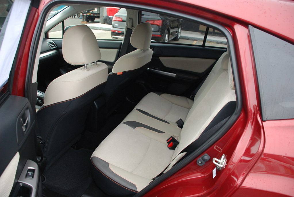 2017 Subaru Crosstrek Image 14