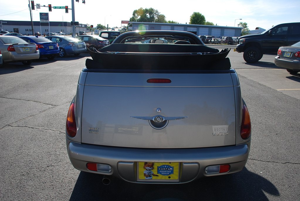 2005 Chrysler PT Cruiser Image 5