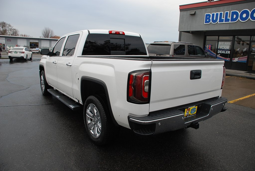 2018 GMC Sierra Image 3
