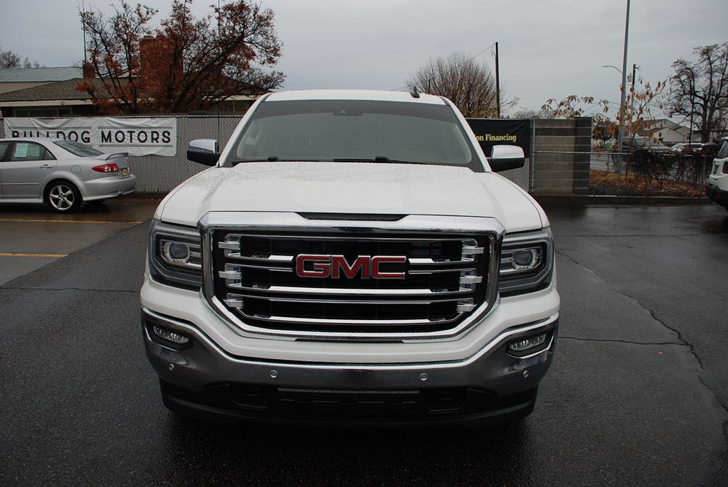 2018 GMC Sierra Image 8