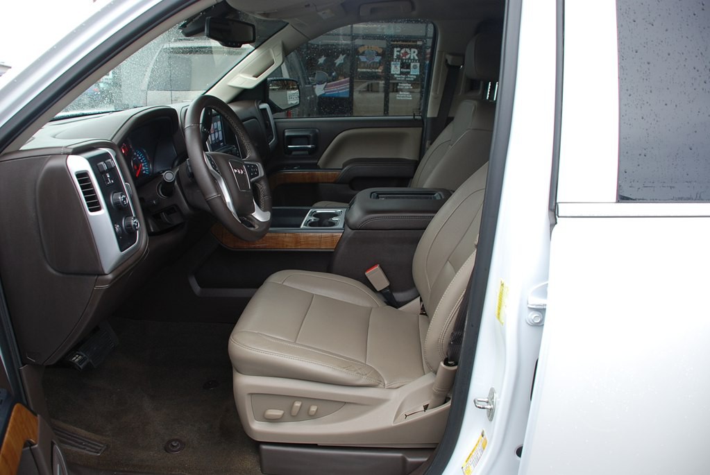 2018 GMC Sierra Image 11