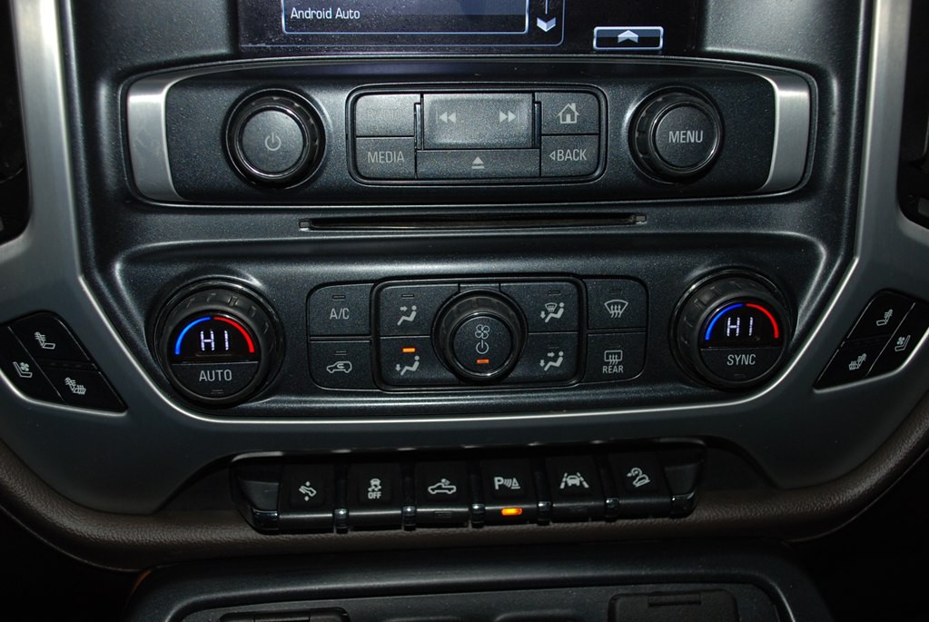 2018 GMC Sierra Image 17