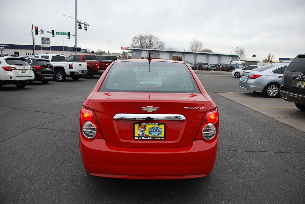 2013 Chevrolet Sonic Image 4