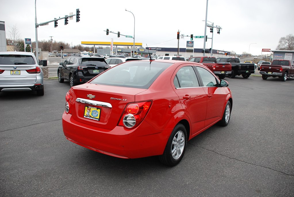 2013 Chevrolet Sonic Image 5