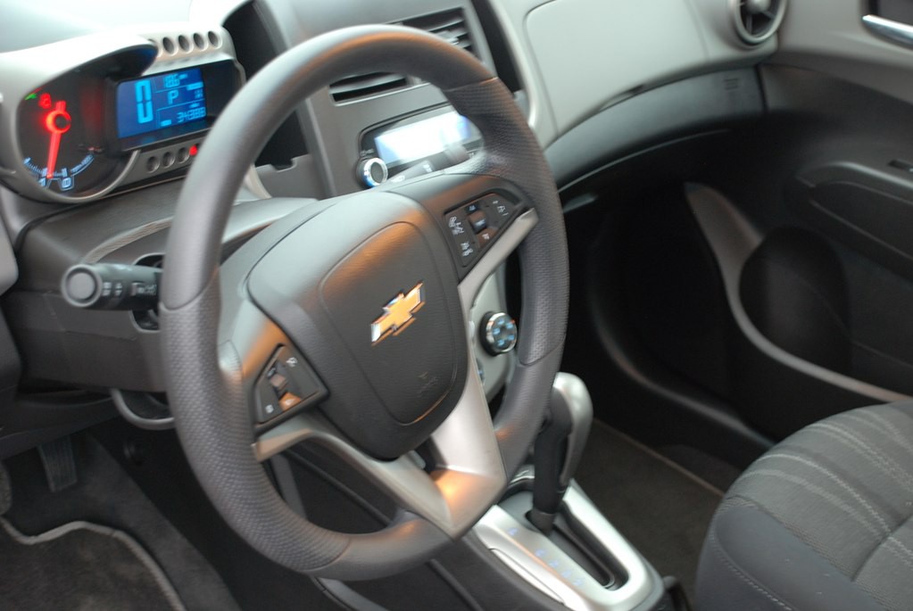 2013 Chevrolet Sonic Image 11