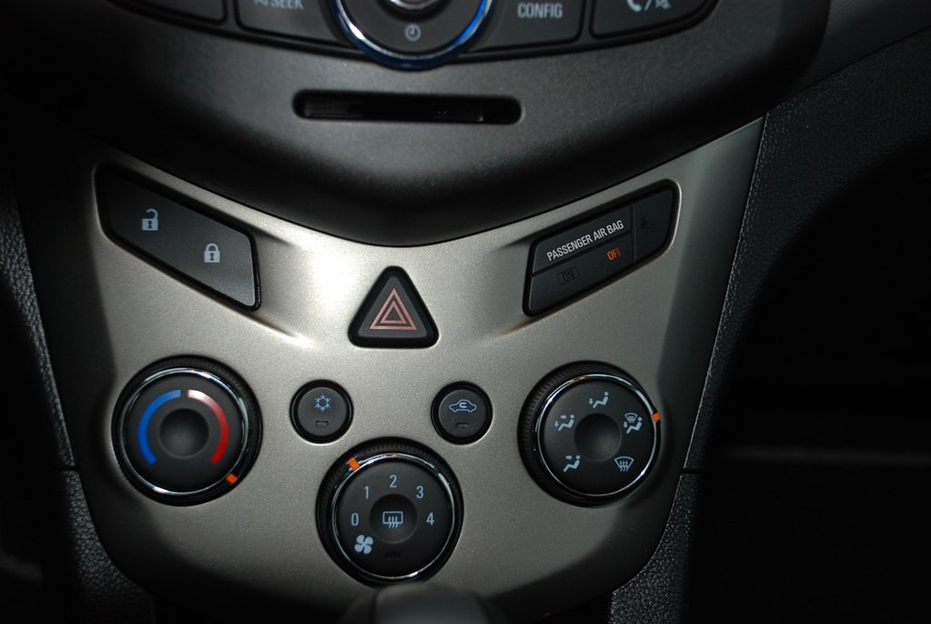 2013 Chevrolet Sonic Image 14