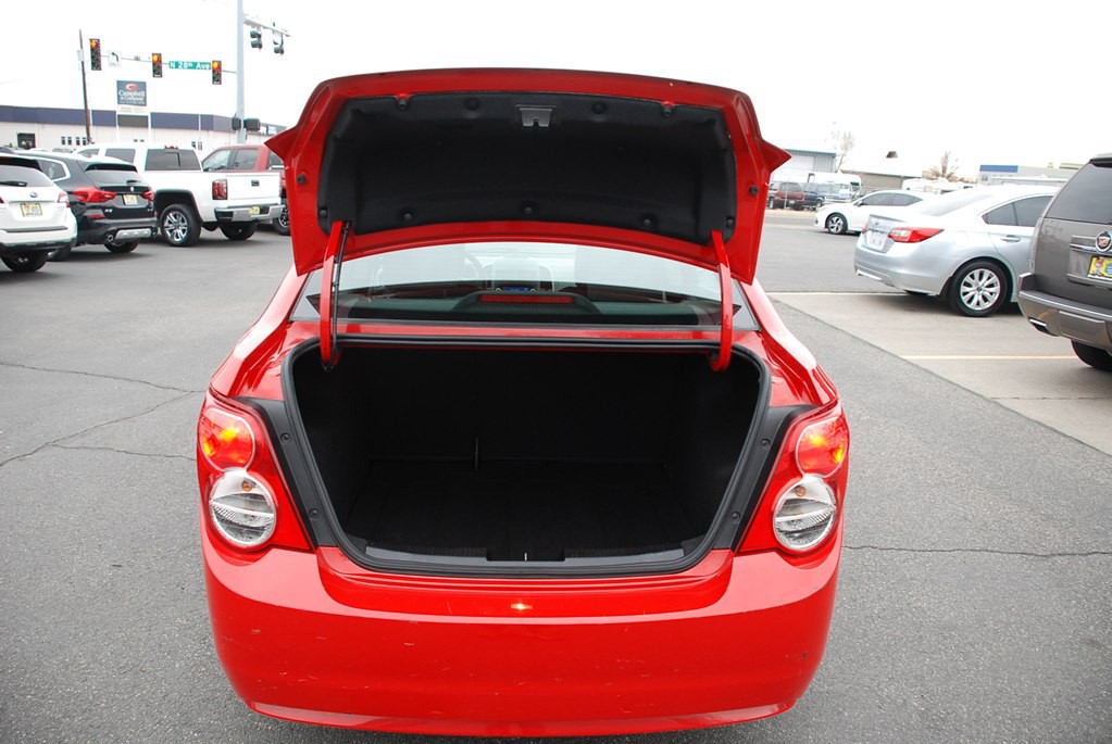 2013 Chevrolet Sonic Image 17