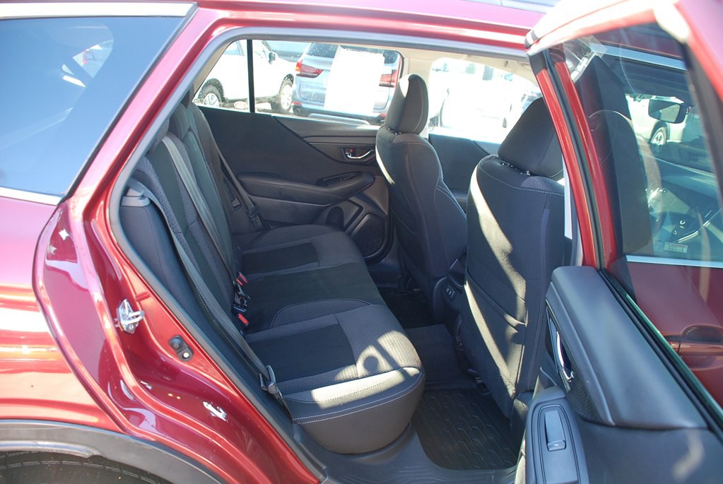 2020 Subaru Outback Image 19