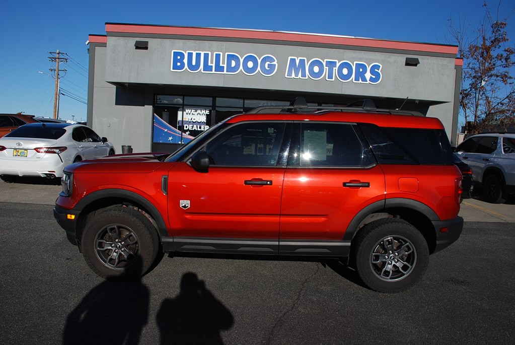 2022 Ford Bronco Image 2