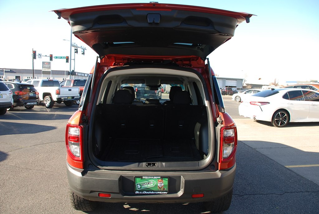 2022 Ford Bronco Image 18