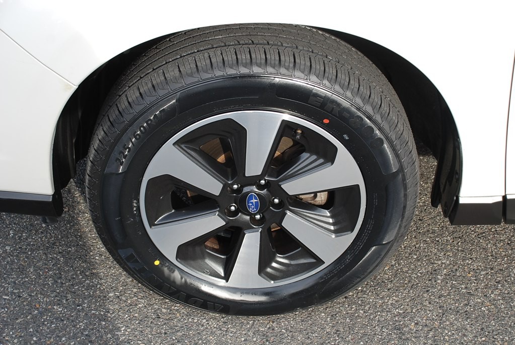 2018 Subaru Forester Image 24