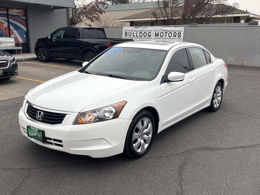 2009 Honda Accord Image 2