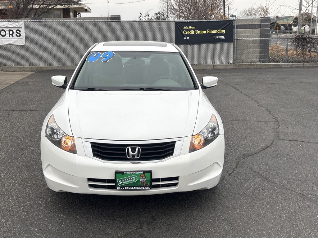2009 Honda Accord Image 4