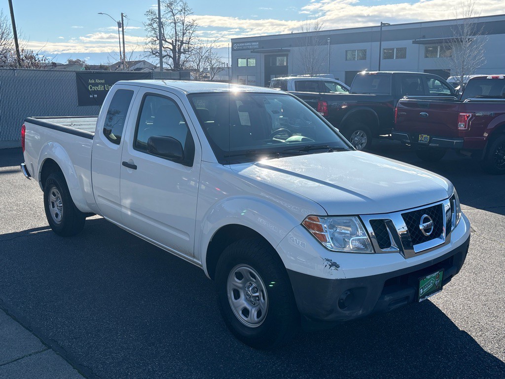 2016 Nissan Frontier Image 4