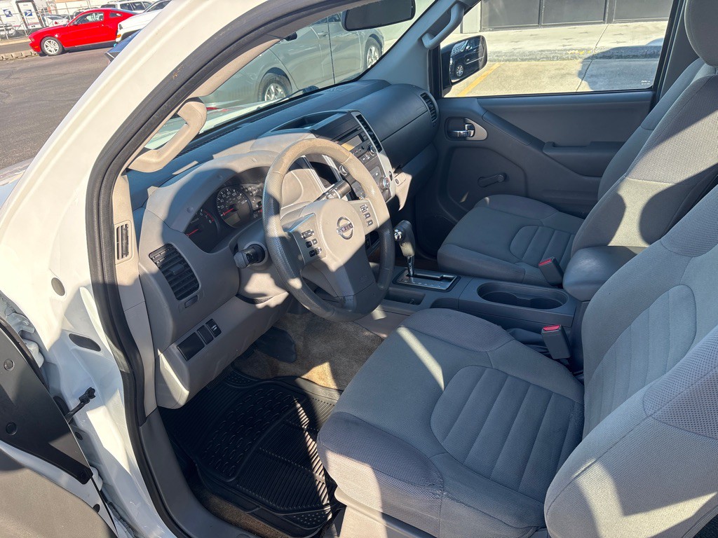 2016 Nissan Frontier Image 7