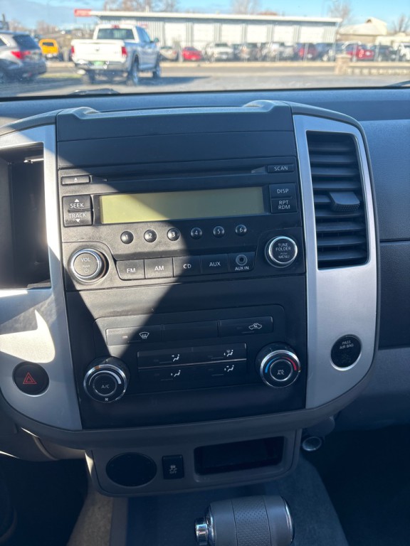 2016 Nissan Frontier Image 15