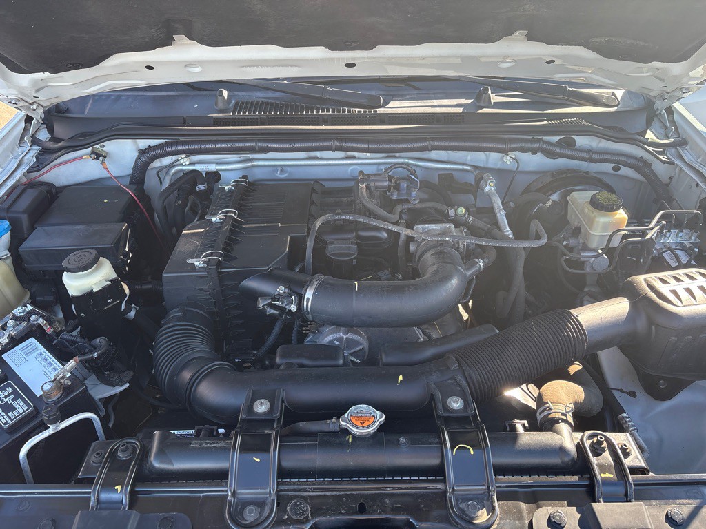 2016 Nissan Frontier Image 11