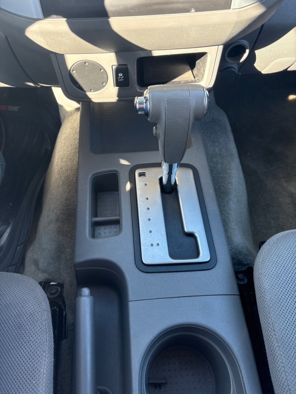 2016 Nissan Frontier Image 15