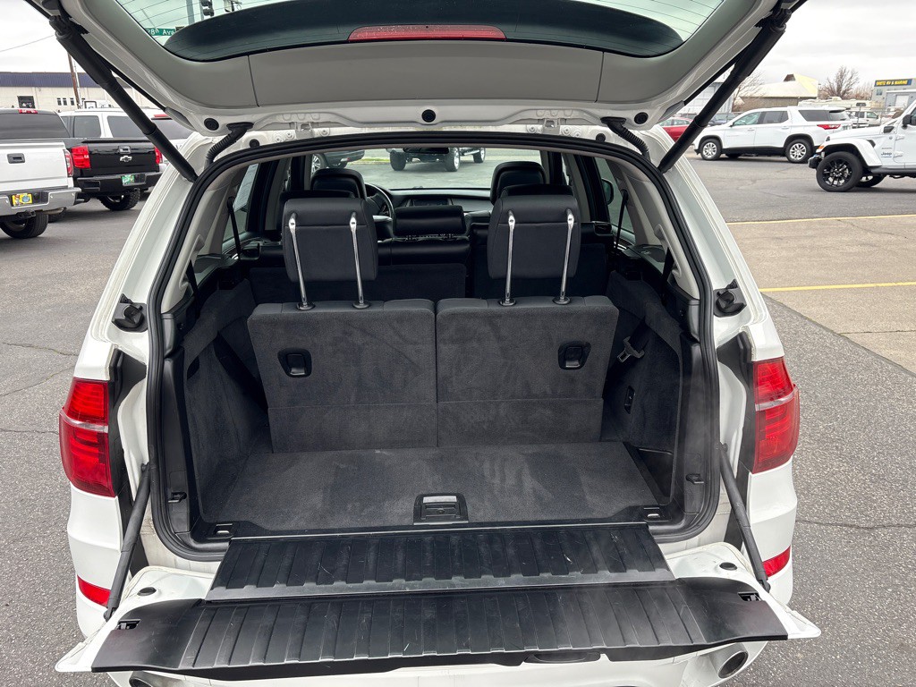 2013 BMW X5 Image 12