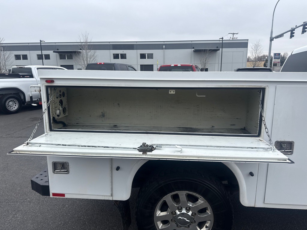 2011 Chevrolet Silverado 1500 Image 17