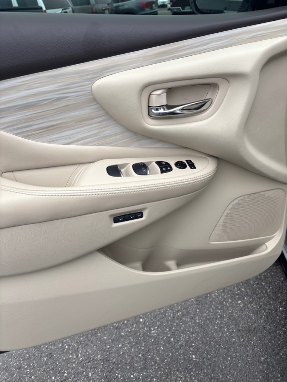 2016 Nissan Murano Image 13