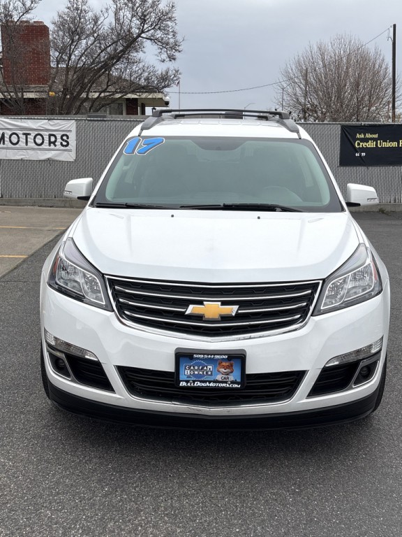 2017 Chevrolet Traverse Image 4