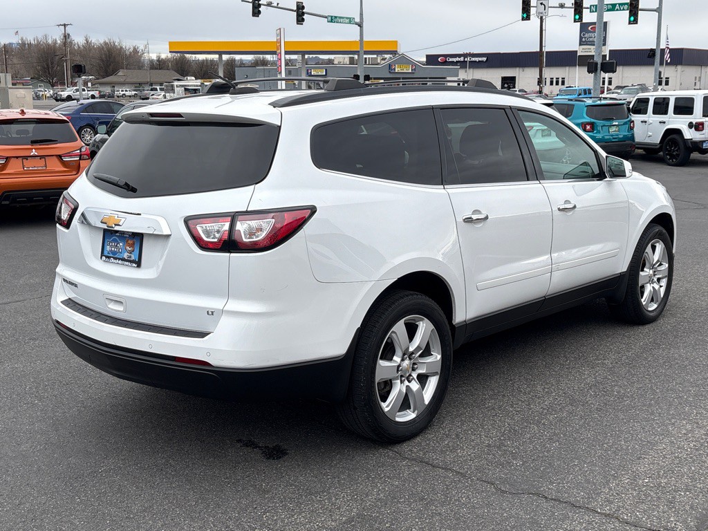 2017 Chevrolet Traverse Image 7