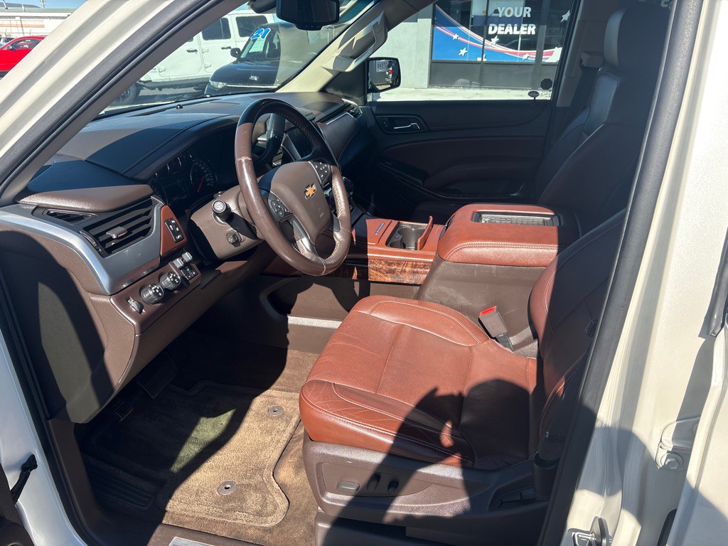 2015 Chevrolet Suburban Image 13