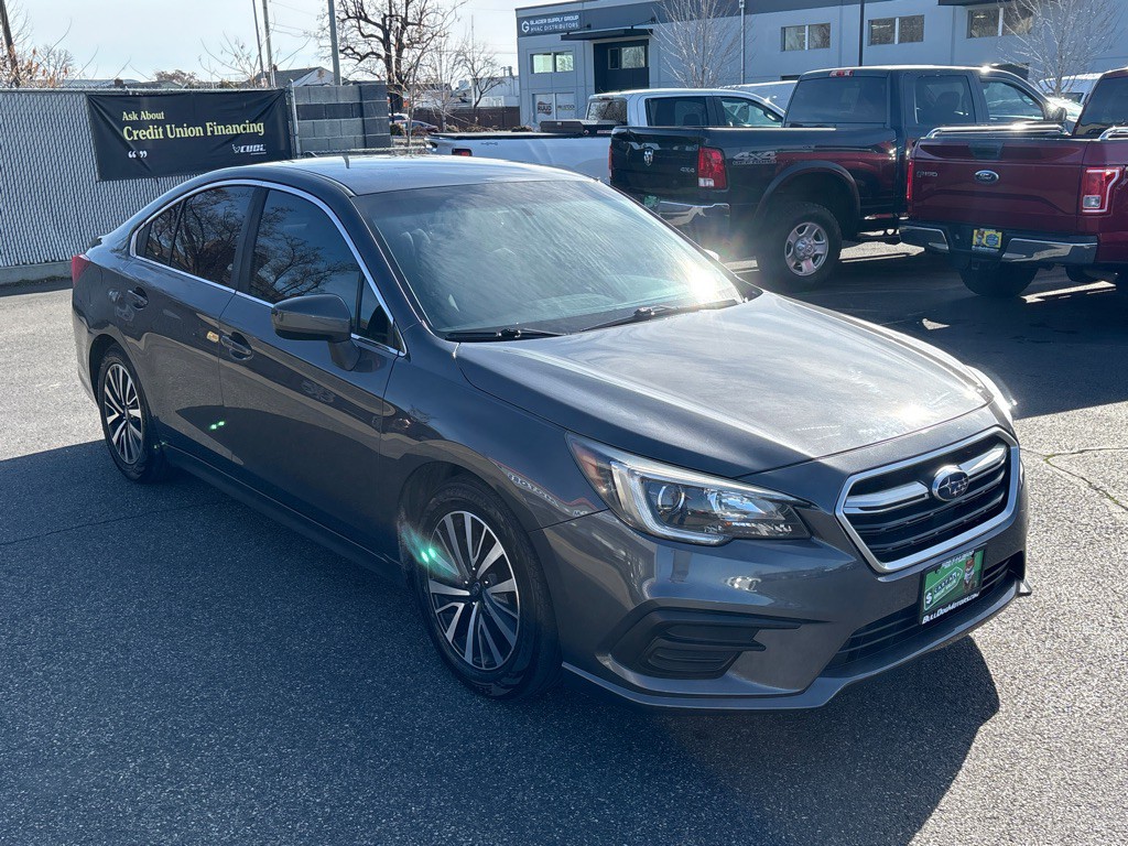 2018 Subaru Legacy Image 5