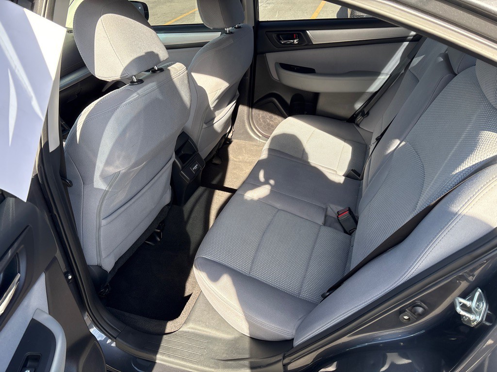 2018 Subaru Legacy Image 13