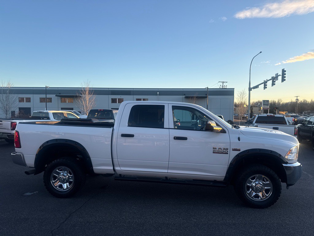 2015 RAM 2500 Image 6