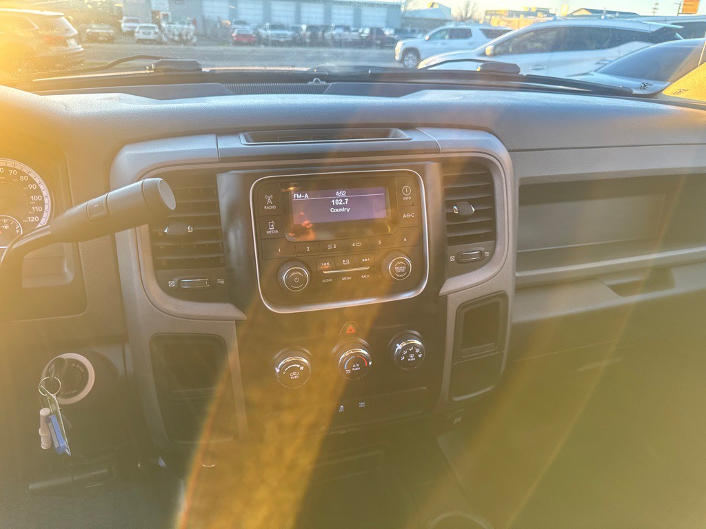 2015 RAM 2500 Image 11