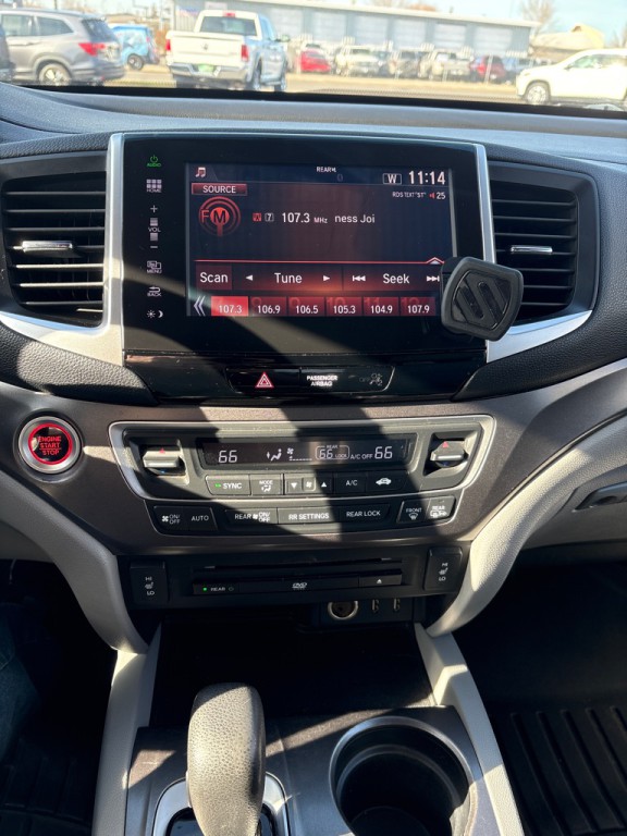 2016 Honda Pilot Image 19