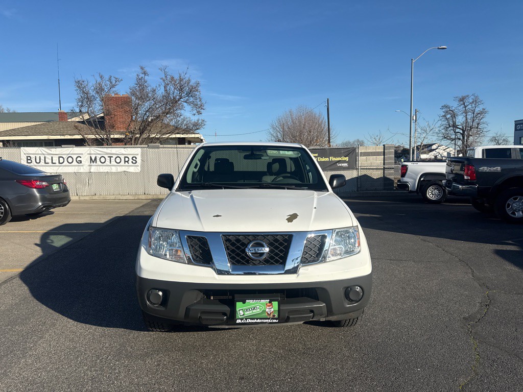 2016 Nissan Frontier Image 8