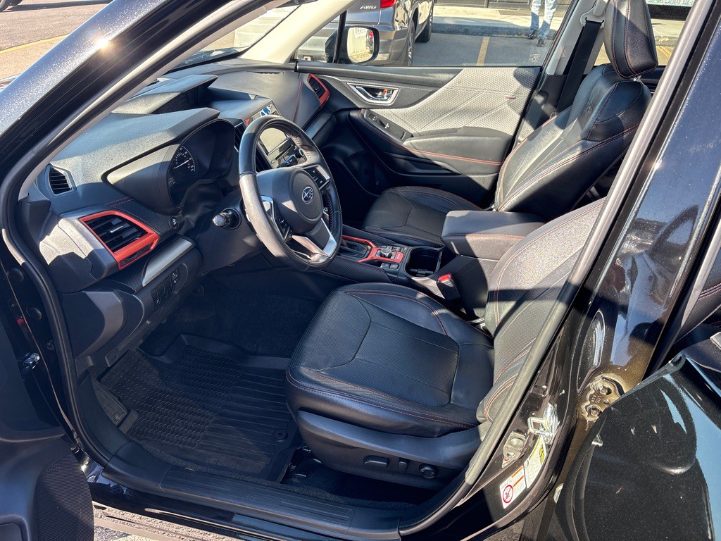 2019 Subaru Forester Image 11