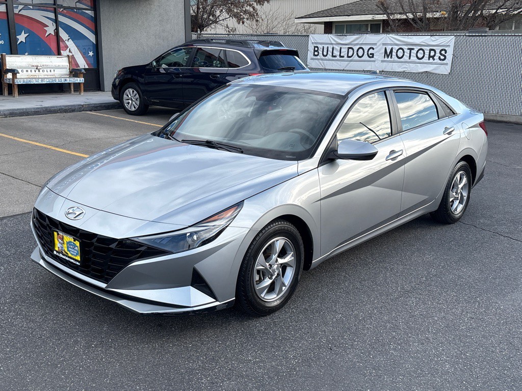 2021 Hyundai Elantra Image 1