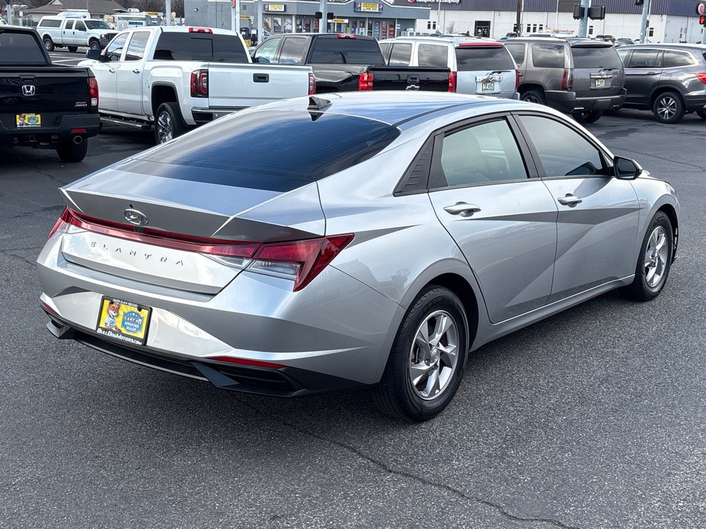 2021 Hyundai Elantra Image 7